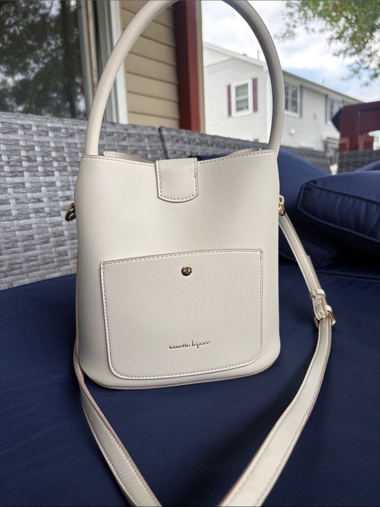Nanette Lepore Handbags - Nanette Lepore Cream Pebble-Texture Bucket Shoulder Bag